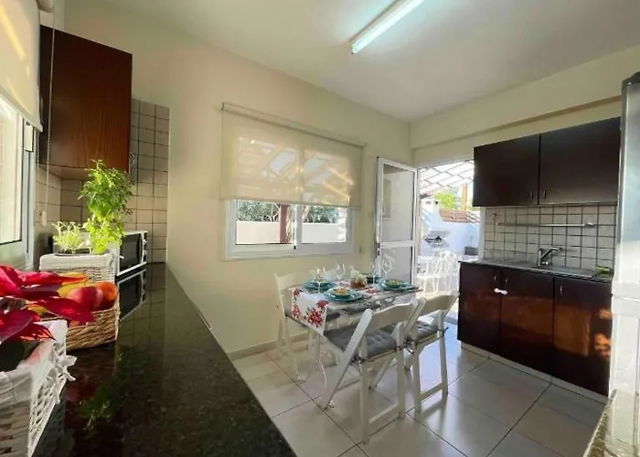 Heaven With Private Pool & Sea View Villa