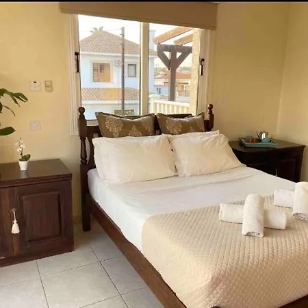 Heaven With Private Pool & Sea View * أيا نابا